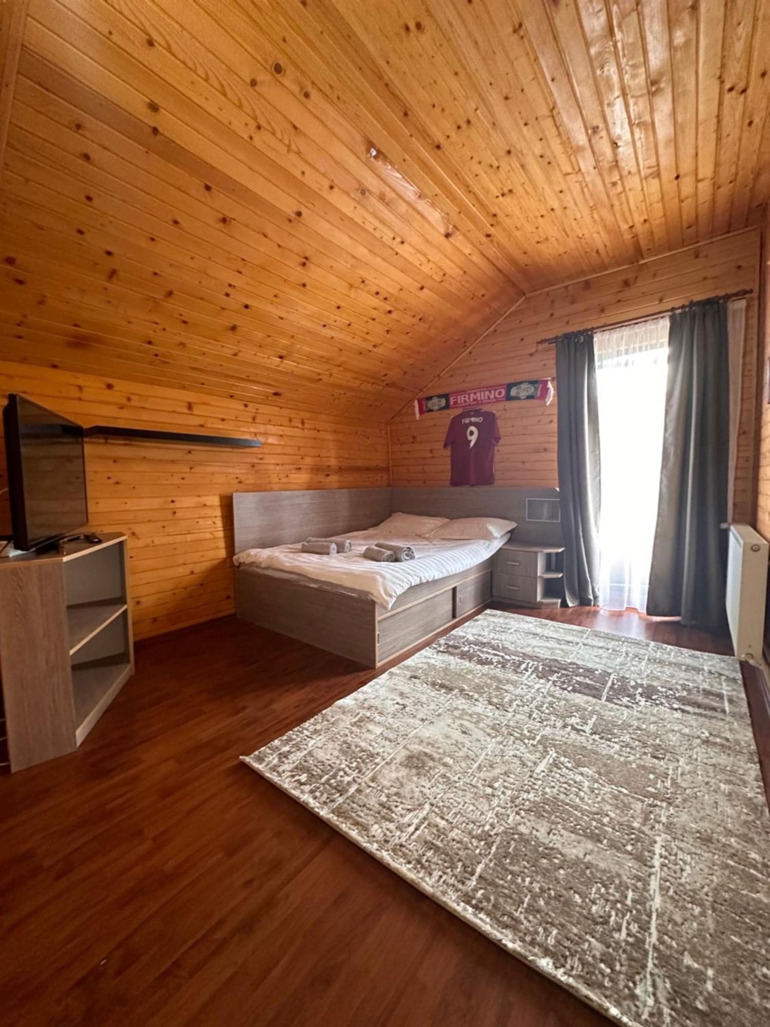 Ollie'S Mountain Chalet Buşteni Eksteriør bilde